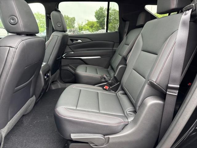 new 2025 Chevrolet Traverse car, priced at $47,638