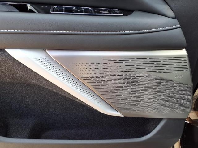 new 2025 Cadillac OPTIQ car, priced at $54,990