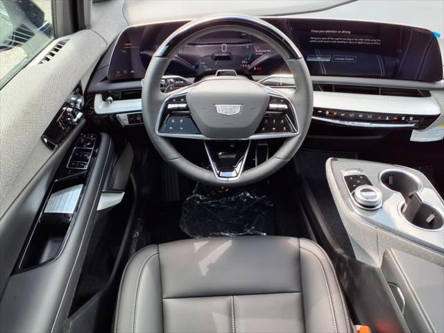 new 2025 Cadillac OPTIQ car, priced at $54,990