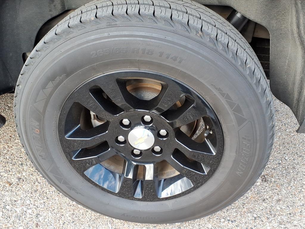 used 2020 Chevrolet Suburban car, priced at $20,495