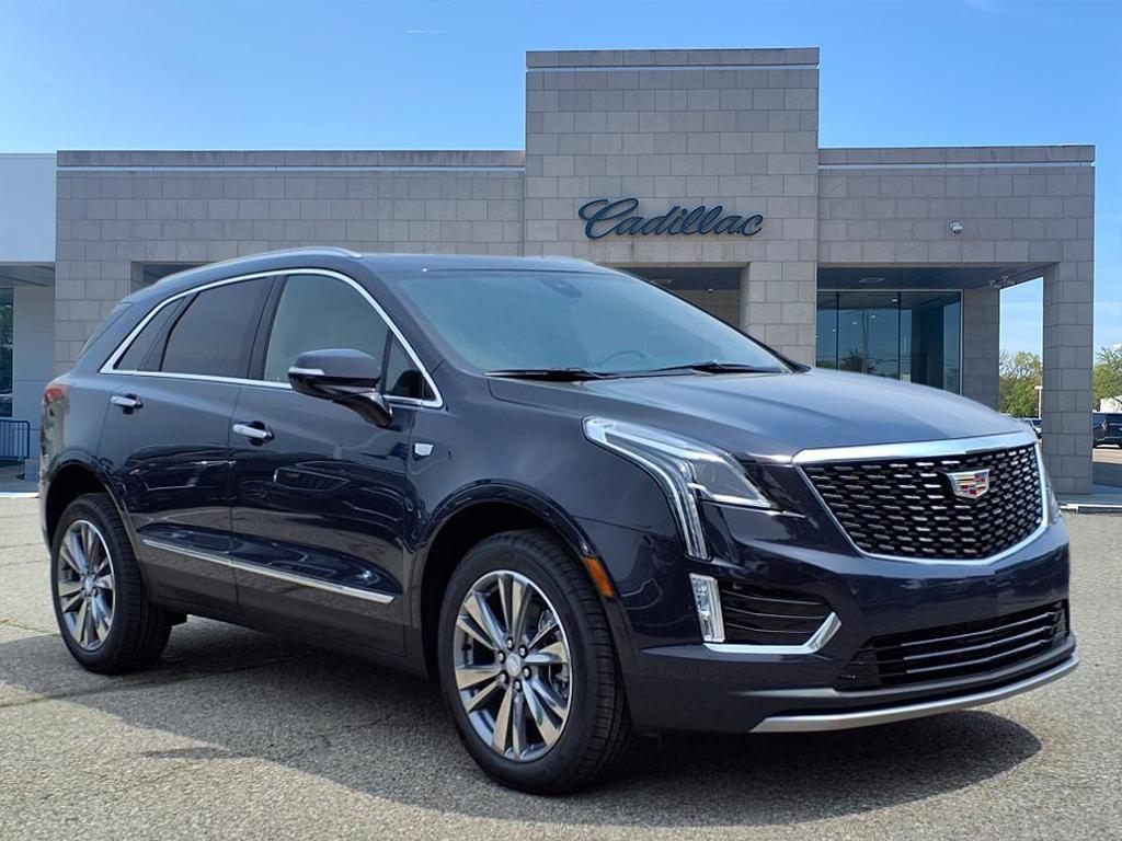 new 2025 Cadillac XT5 car, priced at $49,170