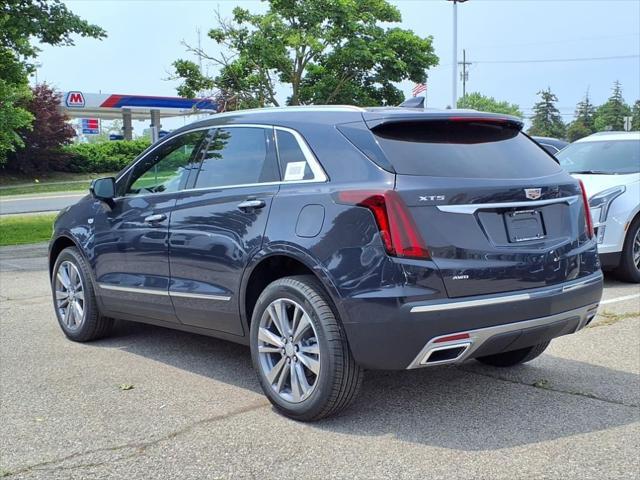 new 2025 Cadillac XT5 car, priced at $49,170