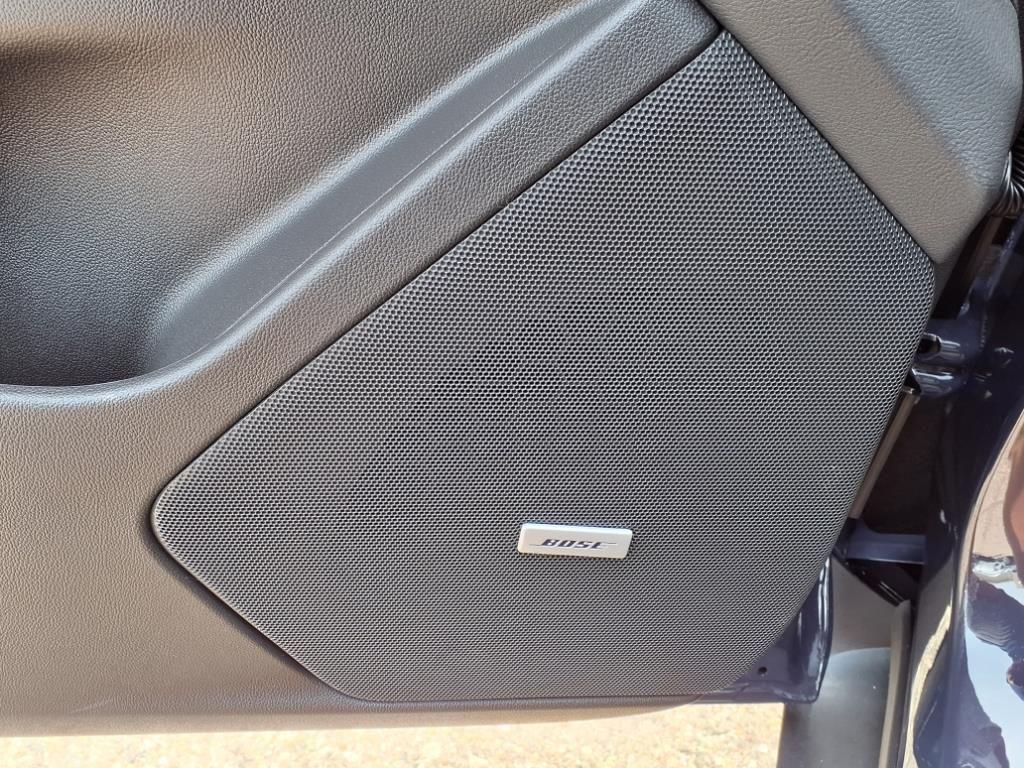 new 2025 Cadillac XT5 car, priced at $49,170