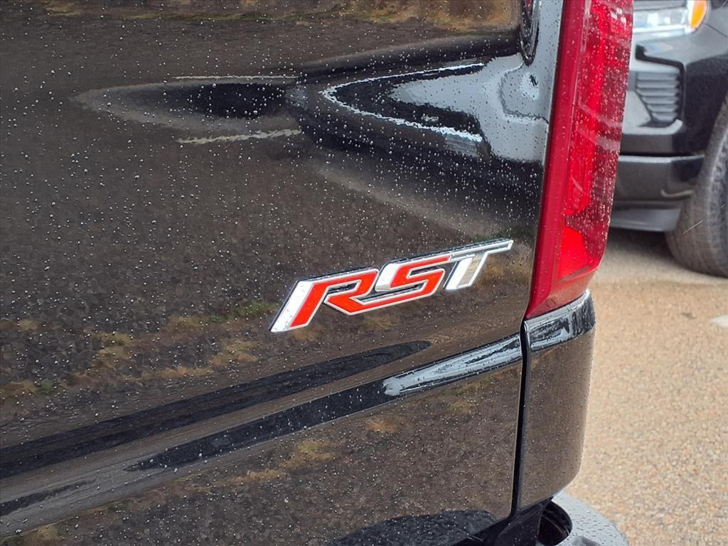 new 2026 Chevrolet Silverado 1500 car, priced at $46,682