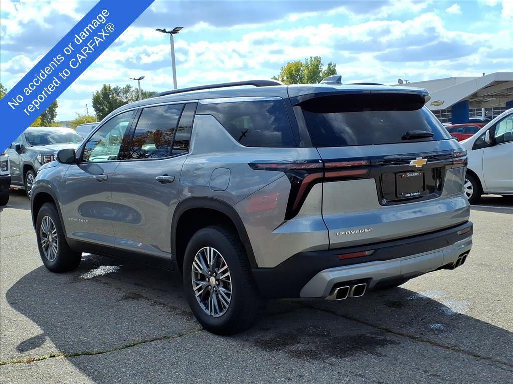 used 2025 Chevrolet Traverse car, priced at $34,495