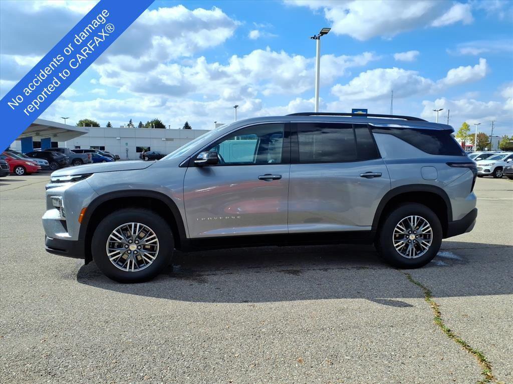 used 2025 Chevrolet Traverse car, priced at $34,495