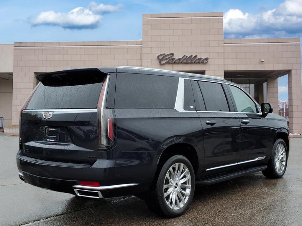 used 2022 Cadillac Escalade ESV car, priced at $61,995