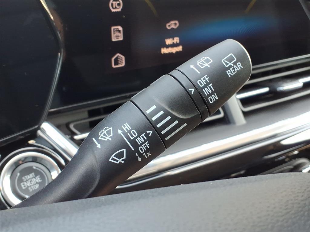 new 2025 Chevrolet Trax car, priced at $25,294