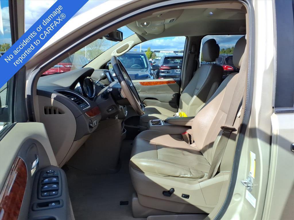 used 2014 Chrysler Town & Country car, priced at $4,990