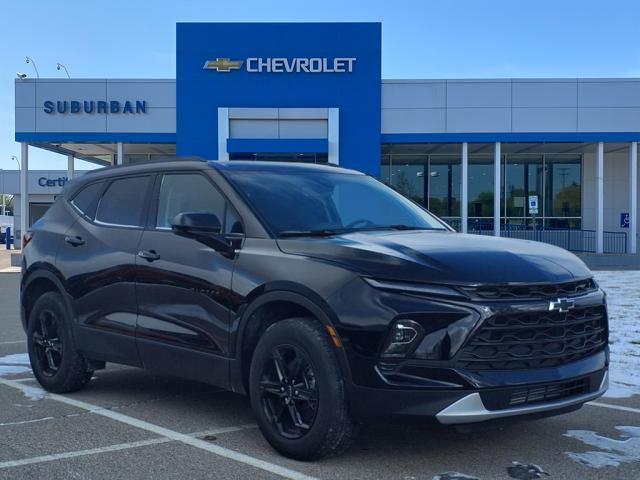 new 2025 Chevrolet Blazer car, priced at $35,680