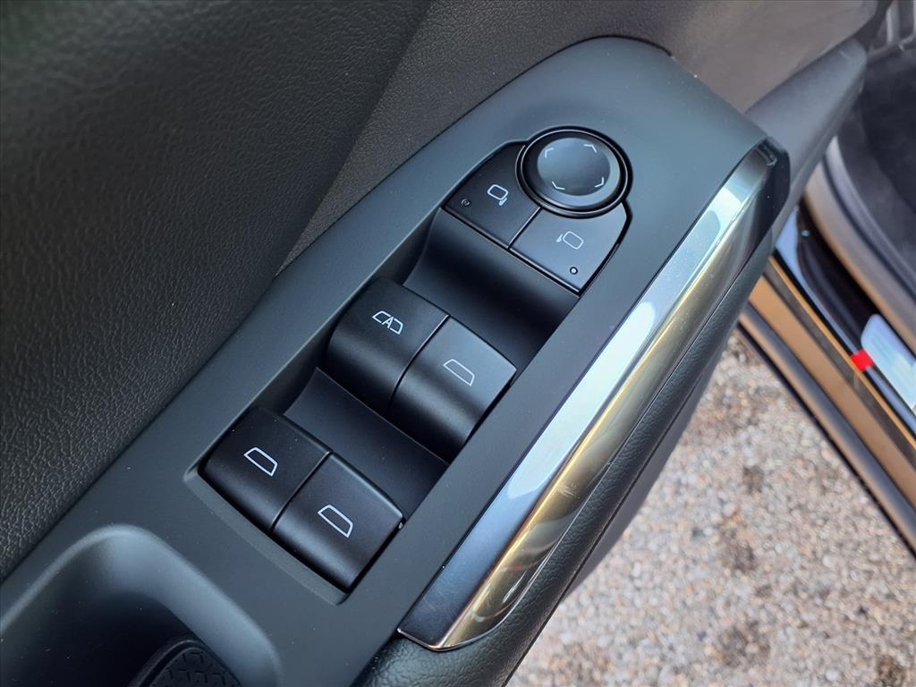 new 2026 Chevrolet Traverse car, priced at $49,731