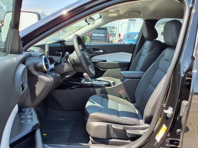 new 2025 Chevrolet Trax car, priced at $24,135