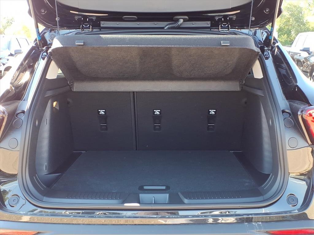 new 2025 Chevrolet Trax car, priced at $25,294