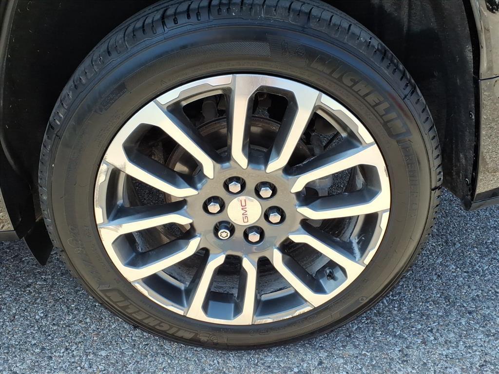 used 2021 GMC Acadia car, priced at $26,995