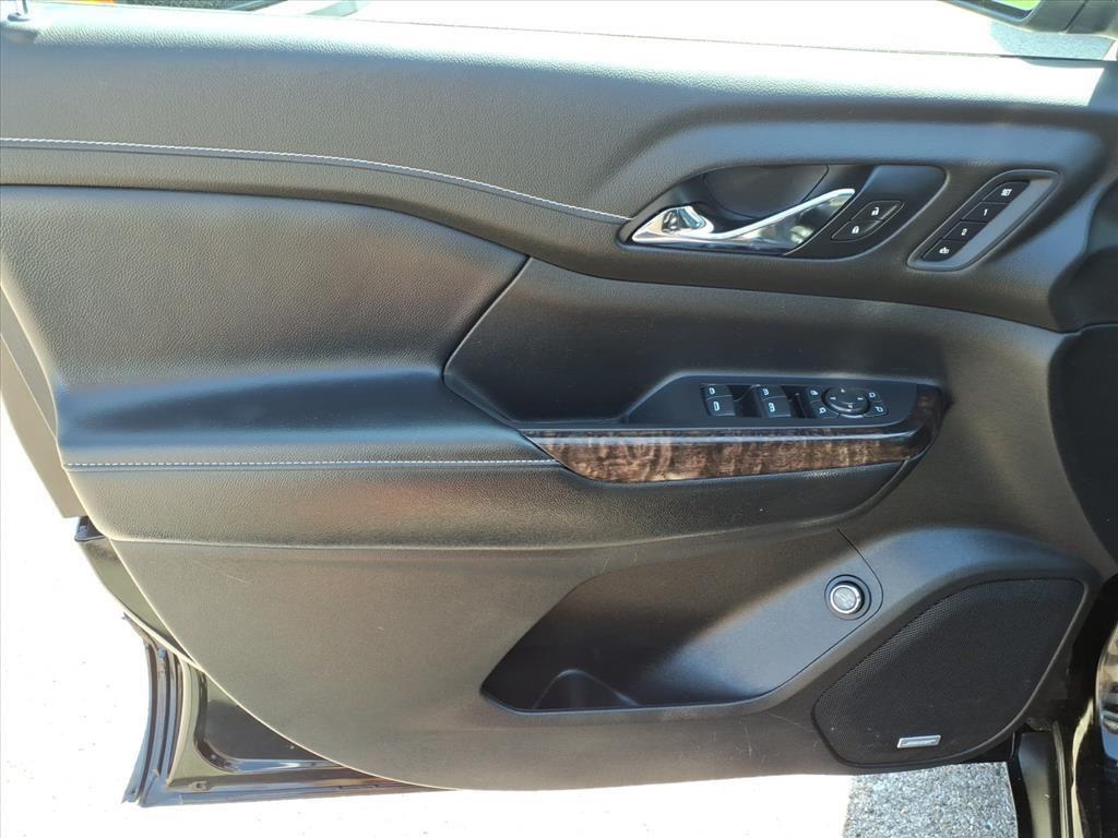 used 2021 GMC Acadia car, priced at $26,995