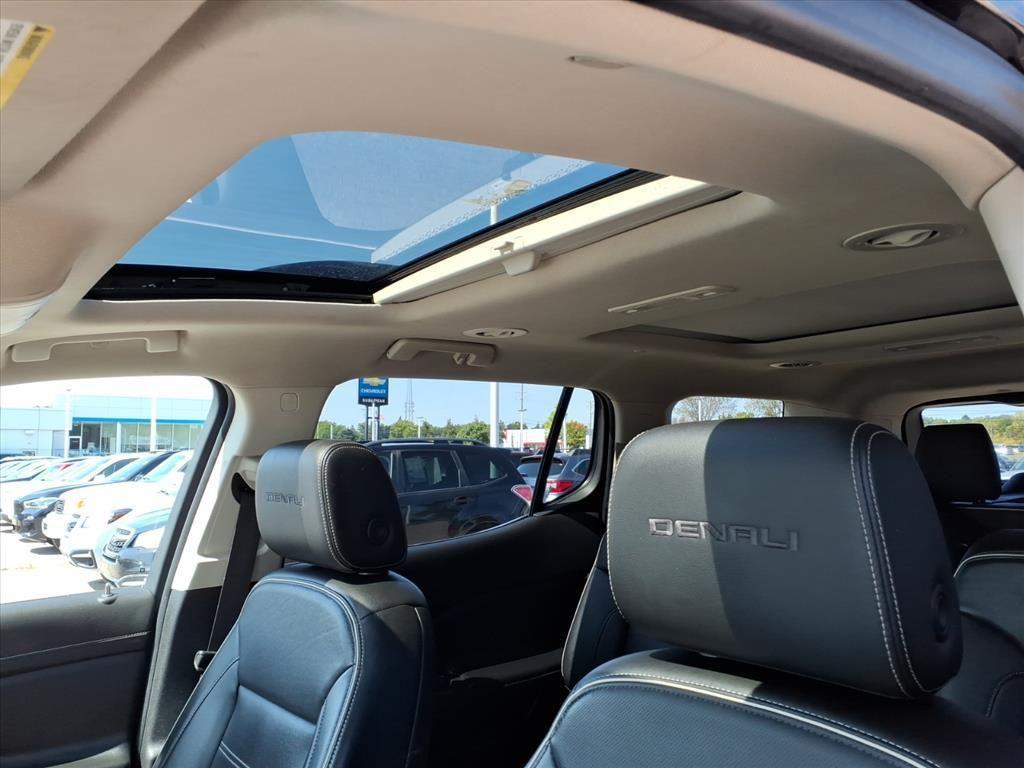 used 2021 GMC Acadia car, priced at $26,995