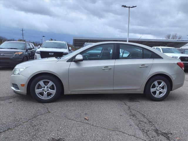 used 2014 Chevrolet Cruze car, priced at $5,490