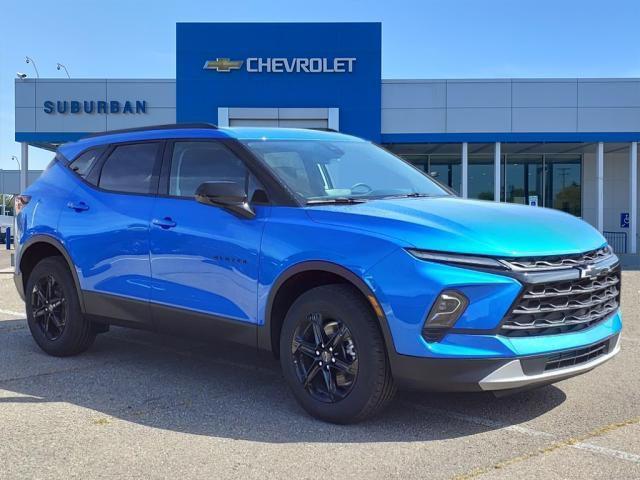 new 2025 Chevrolet Blazer car, priced at $35,680