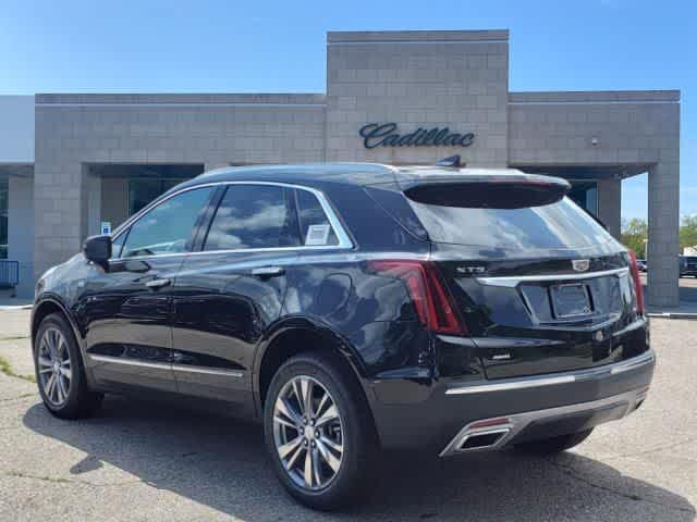 new 2024 Cadillac XT5 car, priced at $48,523