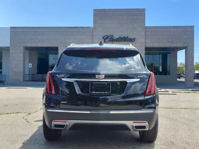 new 2024 Cadillac XT5 car, priced at $48,523