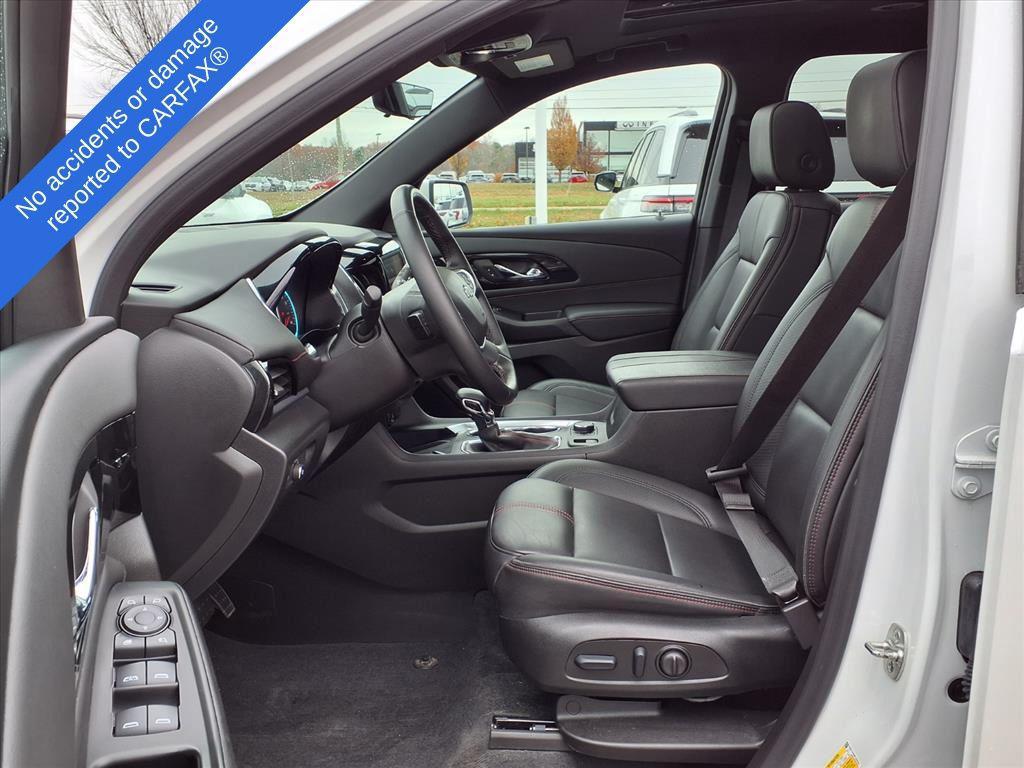 used 2023 Chevrolet Traverse car, priced at $34,995