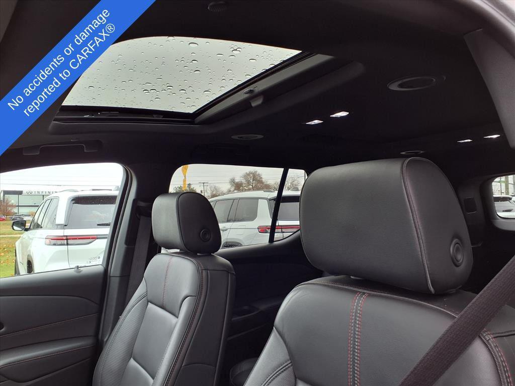 used 2023 Chevrolet Traverse car, priced at $34,995