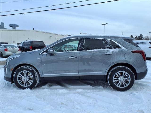 used 2022 Cadillac XT5 car, priced at $30,495