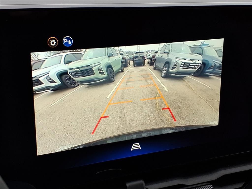 new 2026 Chevrolet Equinox car, priced at $35,813