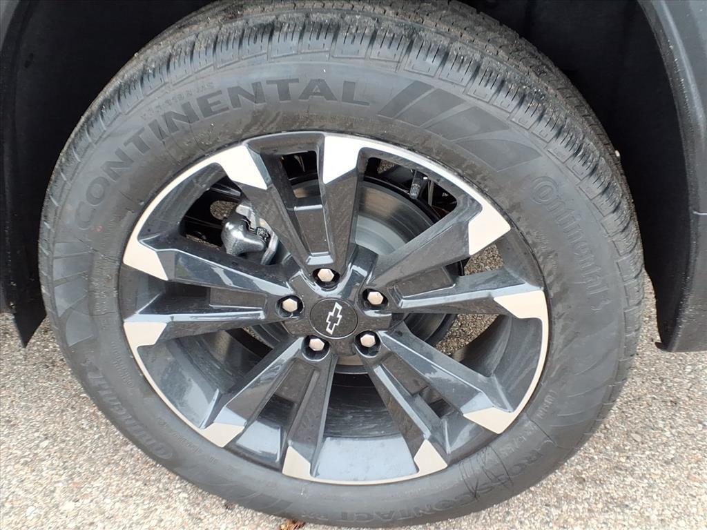 new 2026 Chevrolet Equinox car, priced at $35,813