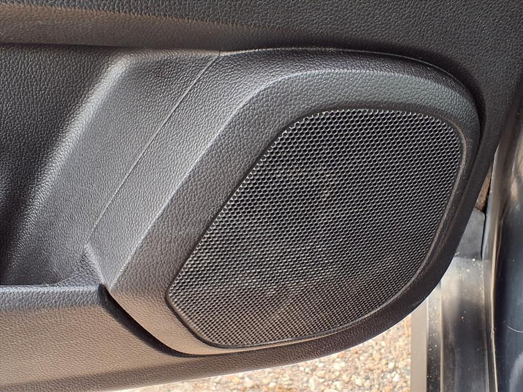 used 2015 Cadillac SRX car, priced at $9,495