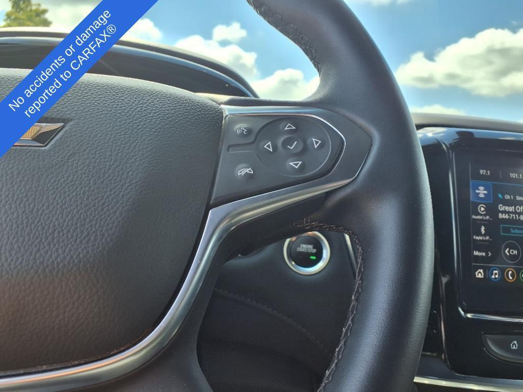 used 2023 Chevrolet Traverse car, priced at $27,495