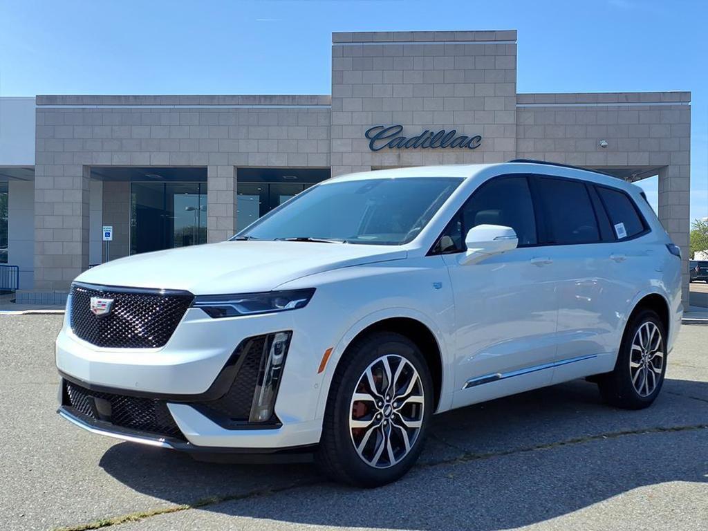 new 2025 Cadillac XT6 car, priced at $60,139