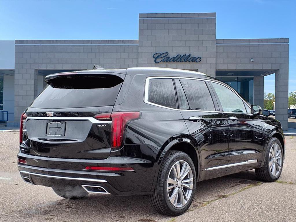 new 2025 Cadillac XT6 car, priced at $56,642