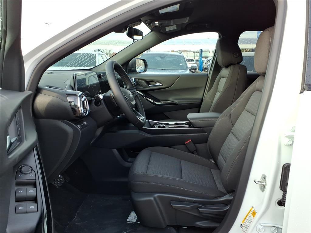 new 2026 Chevrolet Equinox car, priced at $31,408