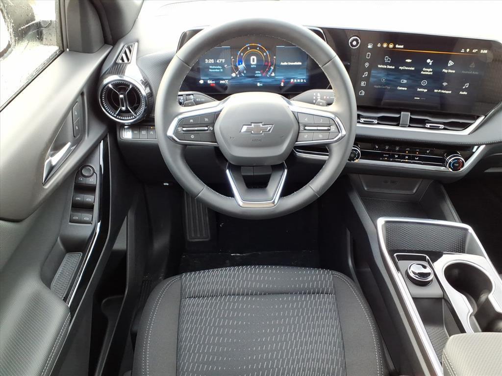 new 2026 Chevrolet Equinox car, priced at $31,408