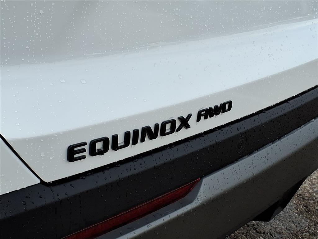 new 2026 Chevrolet Equinox car, priced at $31,408