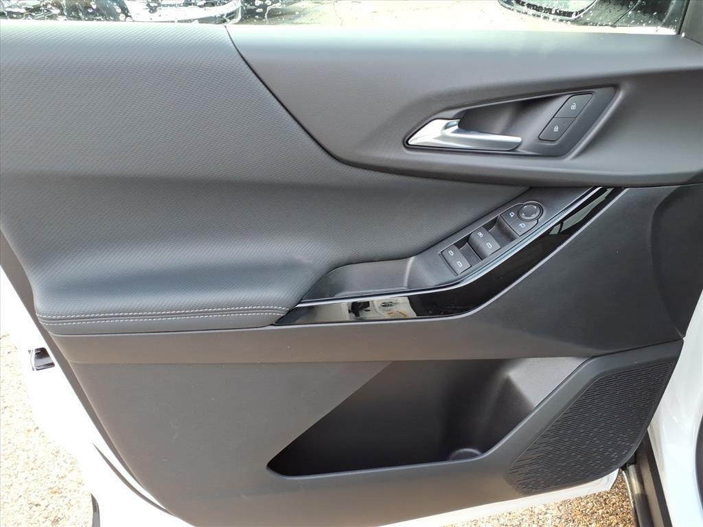 new 2026 Chevrolet Equinox car, priced at $31,408