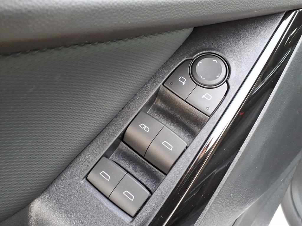 new 2026 Chevrolet Equinox car, priced at $31,408