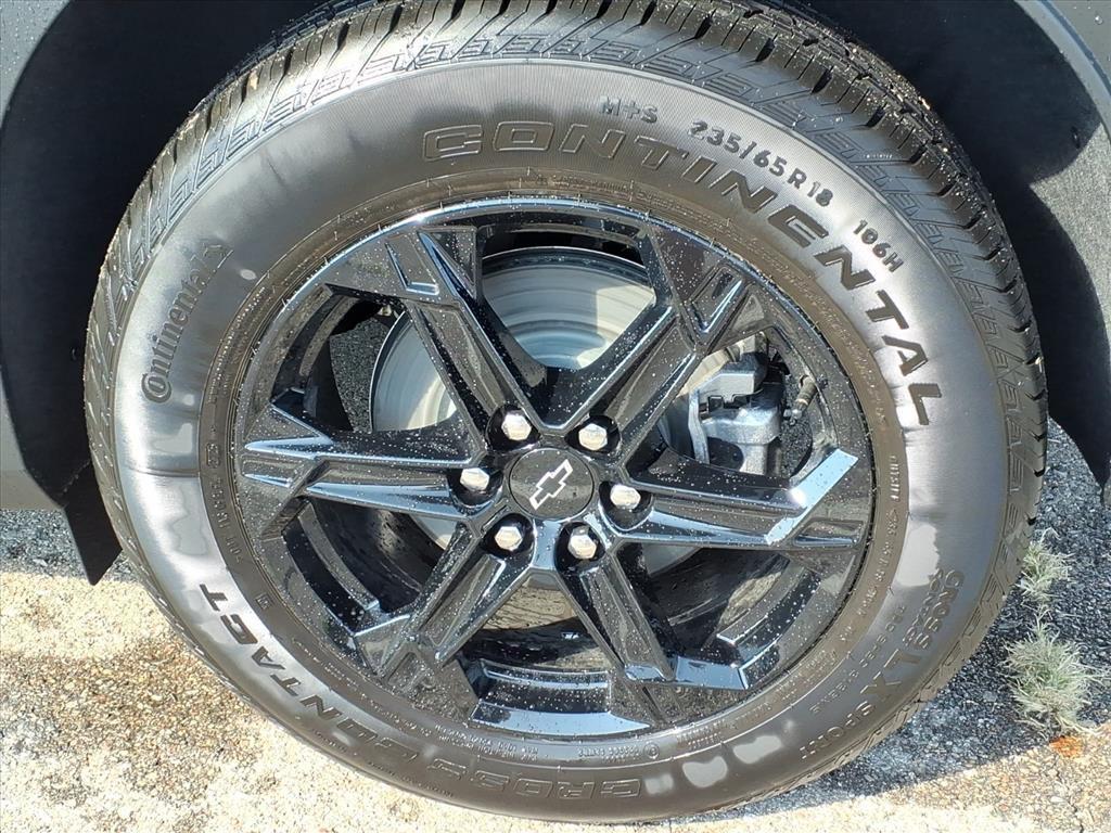 new 2025 Chevrolet Blazer car, priced at $35,980