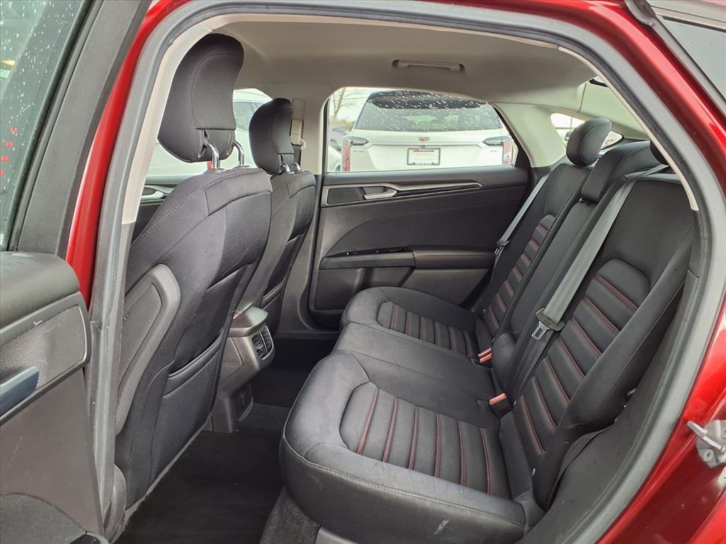 used 2013 Ford Fusion car