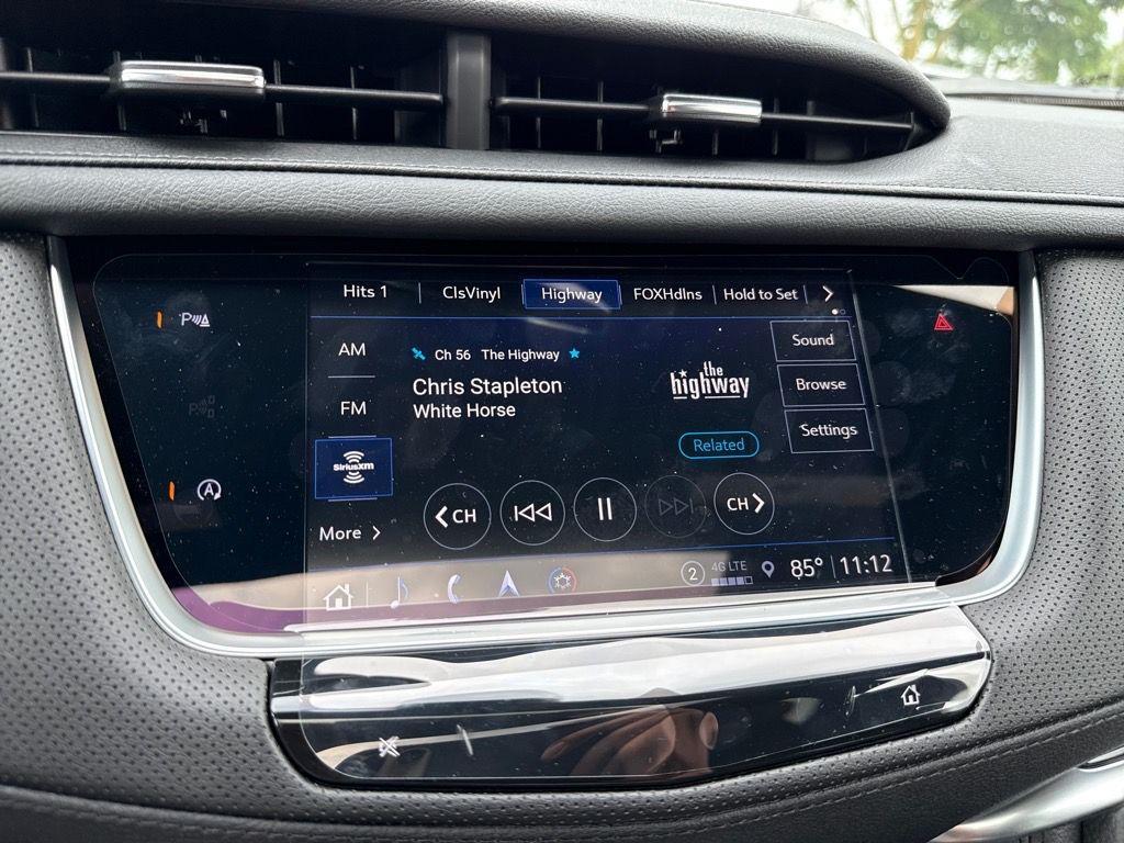 new 2025 Cadillac XT5 car, priced at $49,170