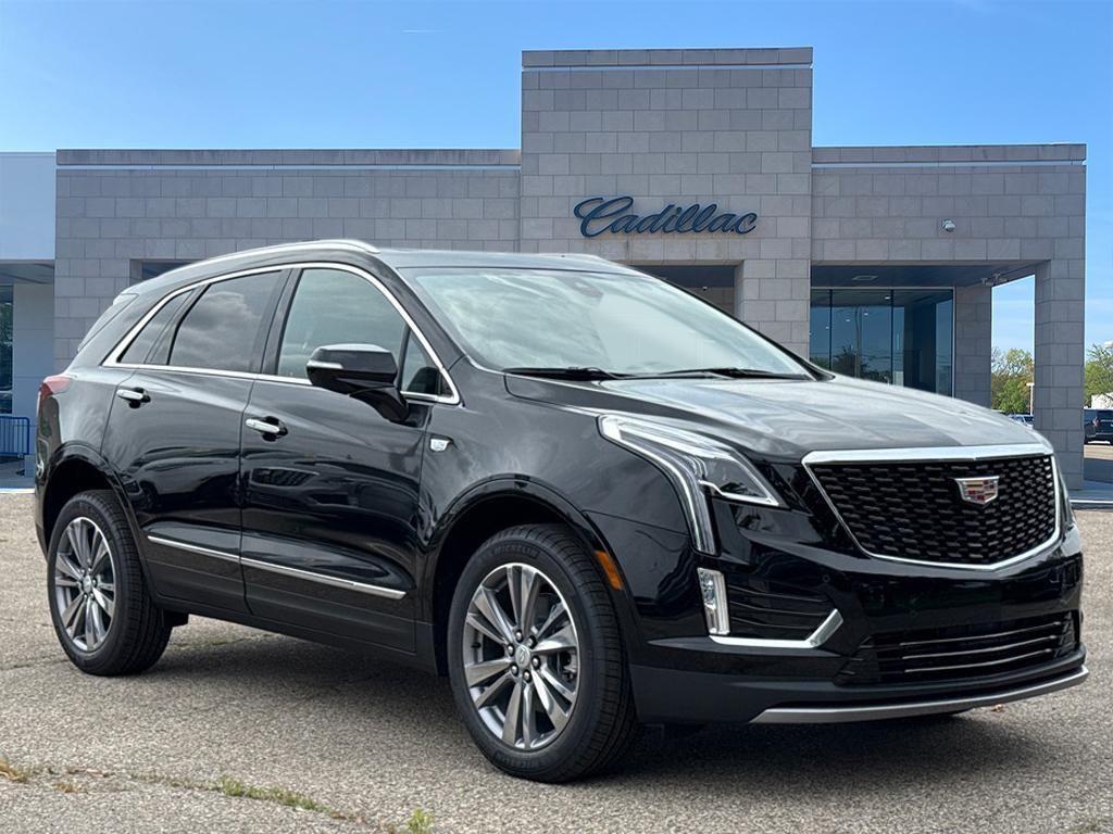 new 2025 Cadillac XT5 car, priced at $49,170