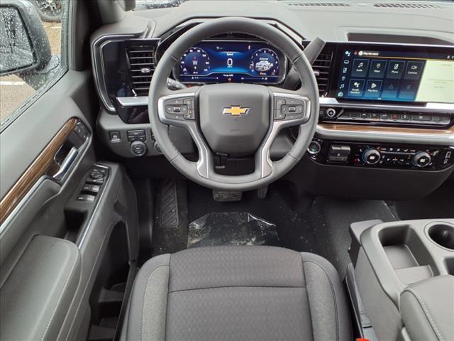 new 2025 Chevrolet Silverado 1500 car, priced at $47,860