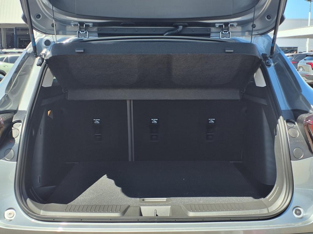 new 2025 Chevrolet Trax car, priced at $25,294