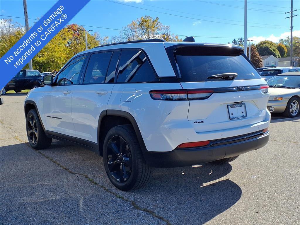 used 2022 Jeep Grand Cherokee car, priced at $20,495