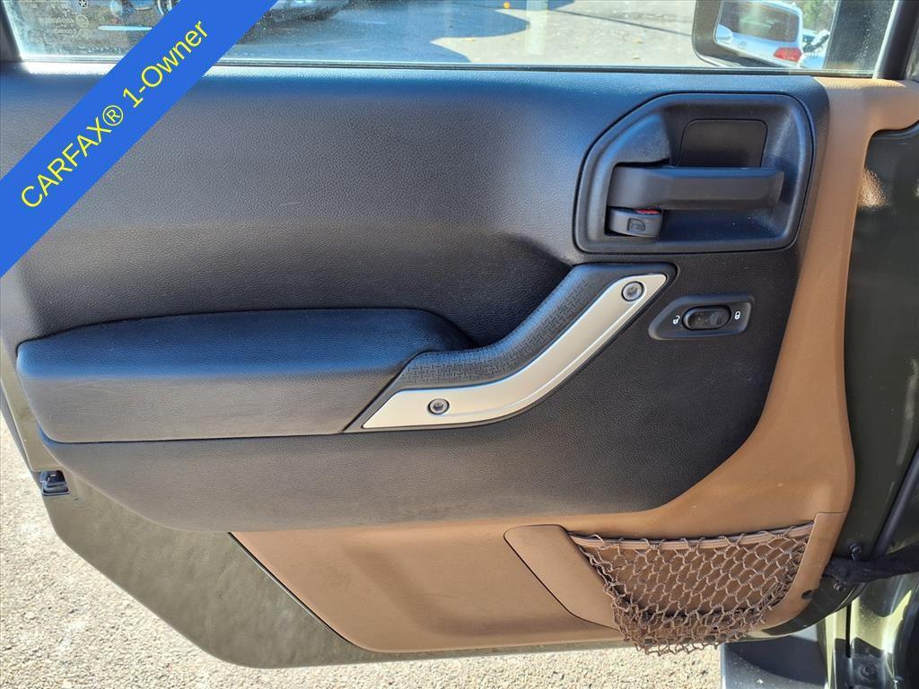 used 2016 Jeep Wrangler Unlimited car, priced at $17,995