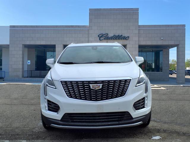 new 2025 Cadillac XT5 car, priced at $48,757