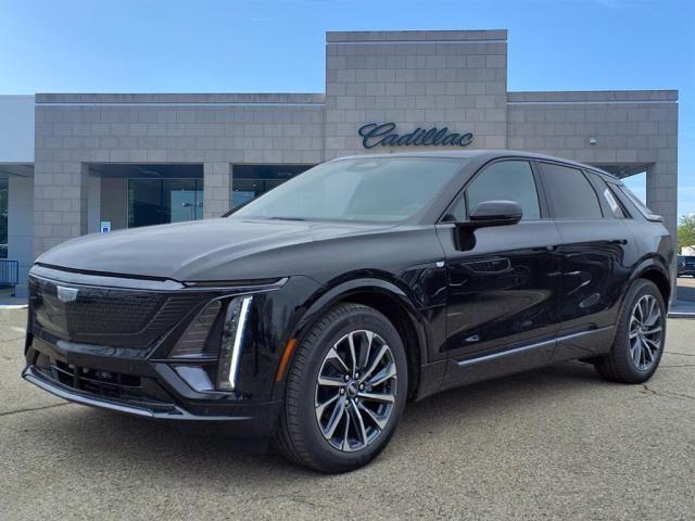 new 2025 Cadillac Escalade ESV car, priced at $101,979