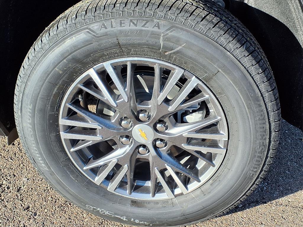 new 2026 Chevrolet Traverse car, priced at $43,966