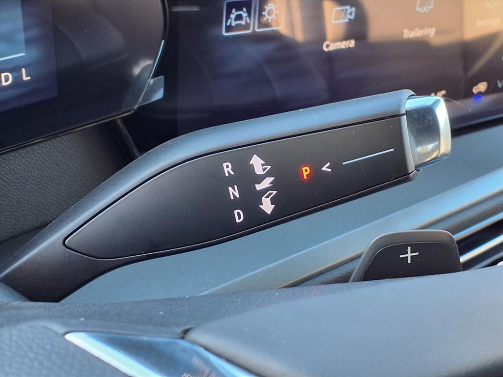 new 2026 Chevrolet Traverse car, priced at $43,966